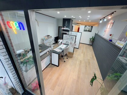 トゥーセブンネイルズ(TwoSevenNails)の写真