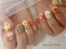 ブルーミンネイルズ(Bloomin Nails)/POPなフラワーネイル