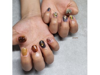 シルニー リム(Silny rim)/上)アシンメトリー/ 下)やり放題