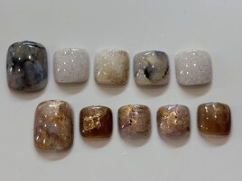 《Nuance Nails》