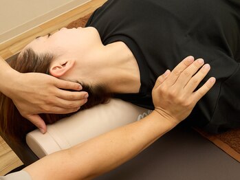 ラクシス(Luxis)/首・肩こりにストレッチ◎