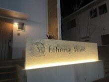 リバティミューズ 泉店(Liberty Muse)/【外観 夜】