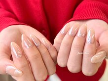 ジャミーラ ティアラ(Jamila Tiara)/大人ミラーネイル