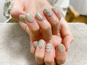 キキネイル 二子玉川(kikinail)/ぷっくりフラワーネイル