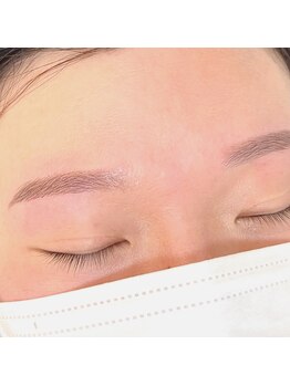 ニーナアイプラス(nina eye+)/眉毛デザインワックス