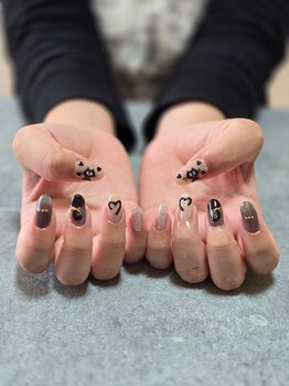 アマダネイル(amadanail)/黒猫