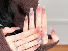 チークベイビービーマネイル