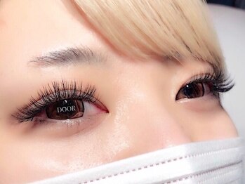 アイラッシュサロン ドア(DOOR)/ボリュームラッシュ600本