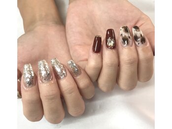 ケーエヌ(KN)/アシンメトリーアニマル柄