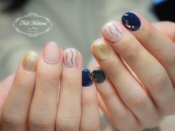 ジュジュ(Juju)/卒業式ネイル