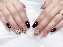 ネイリア(Nailia)/ヒョウ柄ネイル¥9980