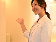 ソルナ ウメダ(Soluna UMEDA)の雰囲気(スタッフご案内)