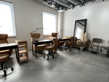 ルテ(rte)の写真/ゆったりとしたお洒落な空間で、トレンド感満載のニュアンスネイルを♪貴女の指先を美しく彩りましょう★