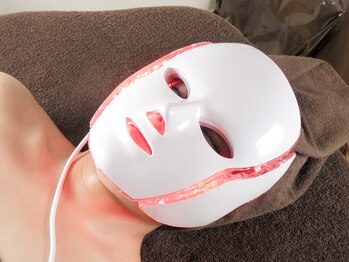 宮(Miya)/３色のLEDマスク