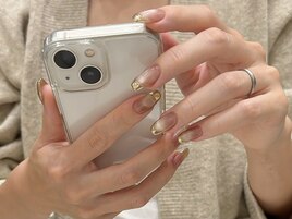 ブライダルにも◎ミラーフレンチ