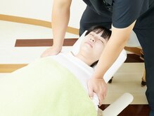 高槻中央整体院 ナチュラルボディケア(Natural body care Lis franc)の雰囲気（★パソコンなどで丸くなった胸筋をしっかり伸ばして猫背を改善♪）