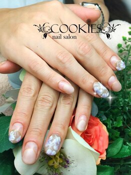 クッキーズ ネイル サロン(Cookies)/花柄ネイル
