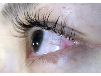 フリルアイビューティ 豊中店(Frill Eye Beauty)/