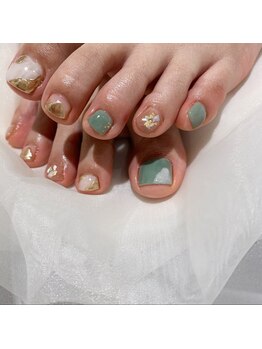 ヴィヴィアンビューティ ネイルアンドアイ Viviean Beauty Nail & Eye/ニュアンスフットネイル