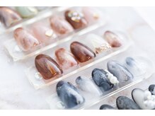 ナチュラルネイル(Natural Nail)の雰囲気（『トレンドアートからシンプル上品なデザイン等幅広く可能！』）