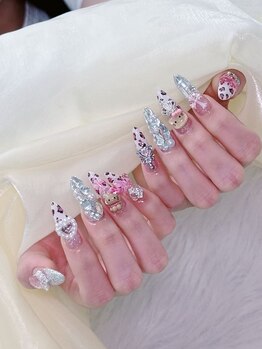 グロー ネイル(Glow Nail)/