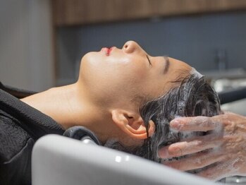 テンフレッシュ 中野坂上店(10FRESH)の写真/平日12時～15時のみ◎迷ったらコレ♪オイル式頭健ヘッドスパ 60分アロマ付