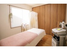 リュミエール(umiere)の雰囲気（骨筋膜リンパ×深部温熱ラジオ波×骨格矯正）