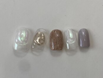 うるうるミラー茶夏¥9000