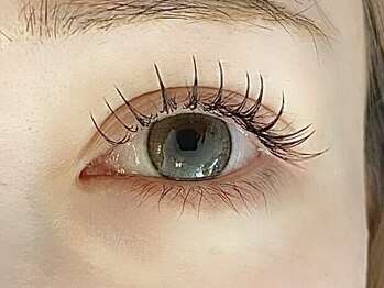 アンレーヴ(en reve)の写真/【驚きの持続力に感動★いつでも「綺麗」を叶えます!】圧倒的キープ力×高コスパで理想の目元へ♪