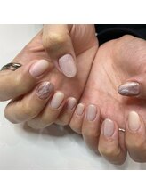 グラッディ(Glady)/ハンドネイル