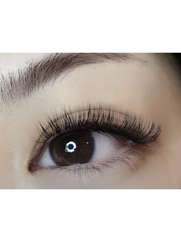 ボリュームのある目元にしたい