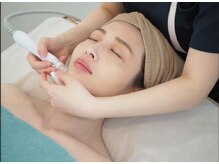 毛穴ラボ 新宿(毛穴LABO)の雰囲気(毛穴洗浄と水光ピーリングで透明感とつるつる感を実感*)