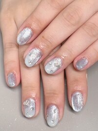 ガーリーネイル/シルバーネイル