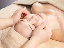 メーカー直営 LUARAフェイシャルサロン 新御徒町店【毛穴/小顔/シミ/しわ/たるみ】/小顔・たるみにアプローチ！上野