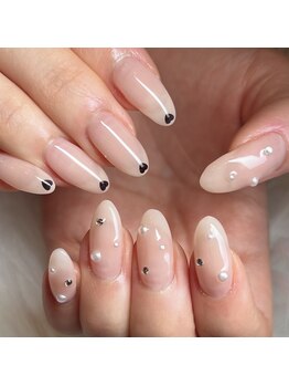 イルネイル バイ ルアナ(001..Nail by Luana.)/アシンメトリーデザイン