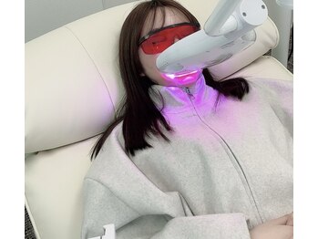 ホワイトニング モア(Whitening MORE)/紫外線含まない照射機