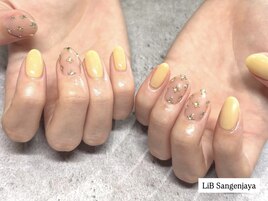 イエローパーツネイル