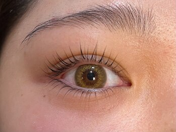 プラスアイ 銀座中央通り店/パリジェンヌ　担当：森田