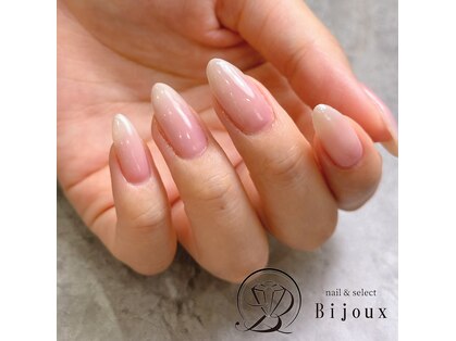 ビジュー(Bijoux)の写真