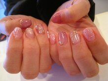 水光マグネットネイル