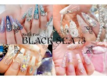 ネイルブラックシー デコ電ショップ クリスタルシー(BLACK SEA Shop Crystal Sea)の雰囲気(長さだしのアクリルスカルプです♪派手ロングネイルしたい方是非)