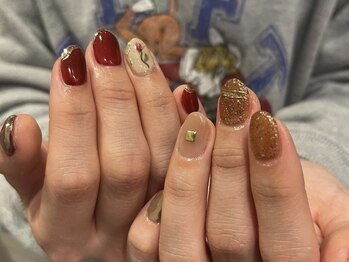 ソレイユ フロム イッツ(soleil from IT's)/ニュアンスフラワーネイル