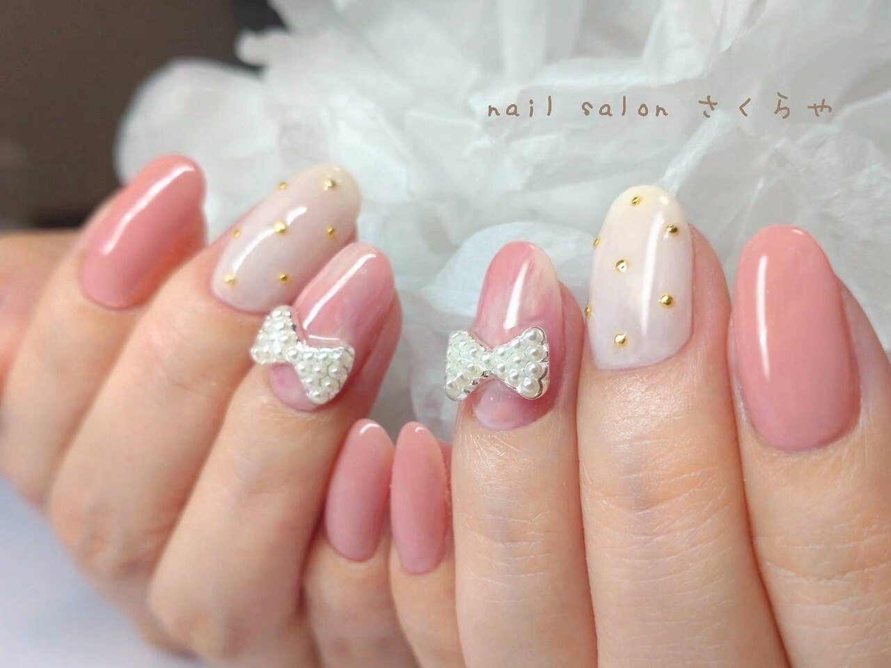 【オーダー】ネイルチップ　ツイードチェック　韓国ワンホン　キラキラリボンフレンチ オーダー】ネイルチップ ツイードチェック 韓国ワンホン キラキラ