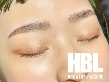 スール トロワ(Sour~trois)/話題の★ハリウッドブロウリフト