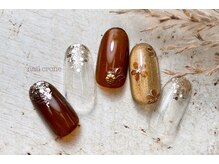 ネイルクローネ(nail crone)/小花ネイル
