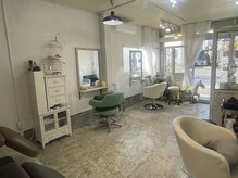 コッペパン(Coppe pan)の雰囲気(美容室の奥に併設 マッサージとエステ専用の個室2部屋をご用意)