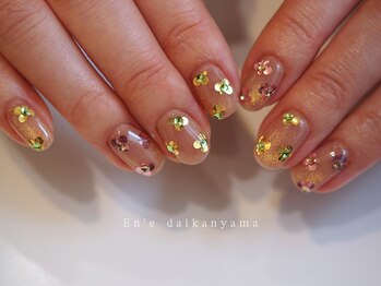 エン ダイカンヤマ(En'e daikanyama)/フラワーネイル[代官山/恵比寿]