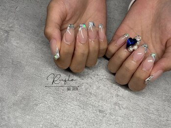 ルフレ(Rufle)/ガラスフレンチネイル