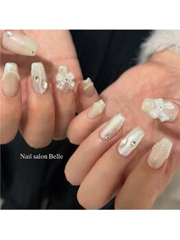 ホワイト×オーナメント