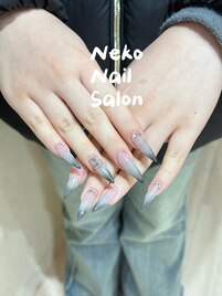 個性派　カラグラ　グレーネイル